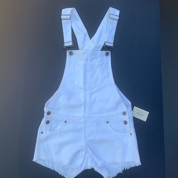 New GUESS Shortalls Paulette Mosaic SZ XS - Picture 1 of 7